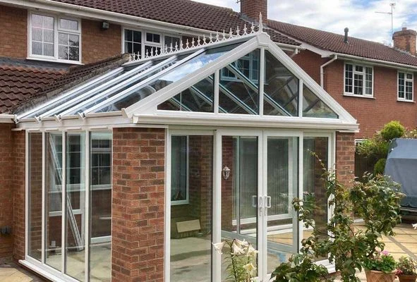 Gable end conservatory installation on a Southampton property